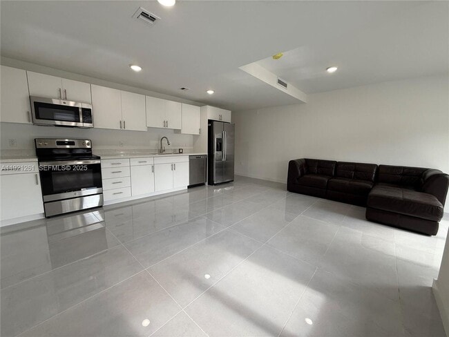 Photo - 14571 SW 261st St