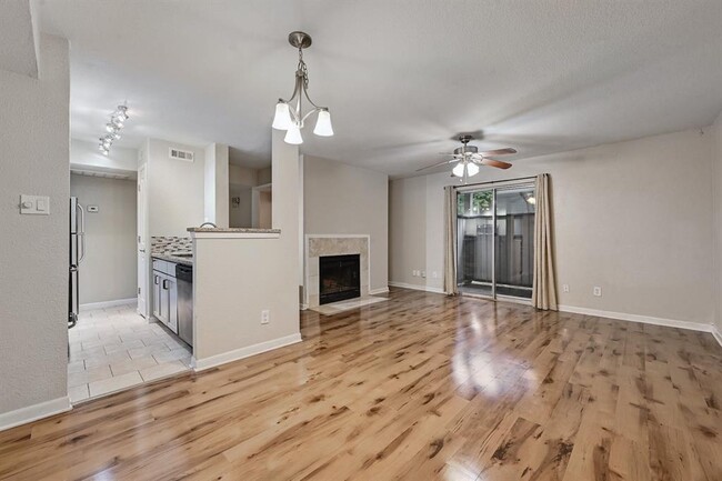 Photo - 3204 Menchaca Rd Unit 615