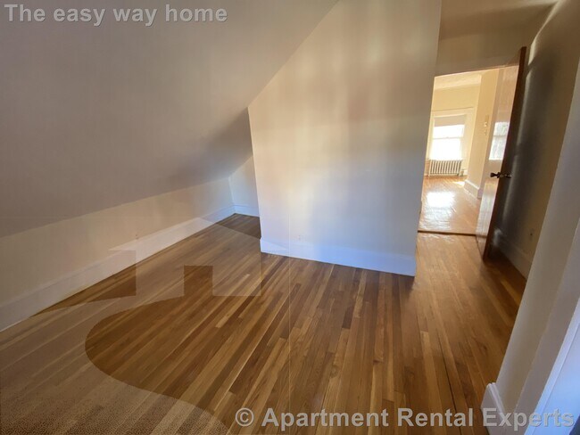 Photo - 381 Harvard St Unidad #31