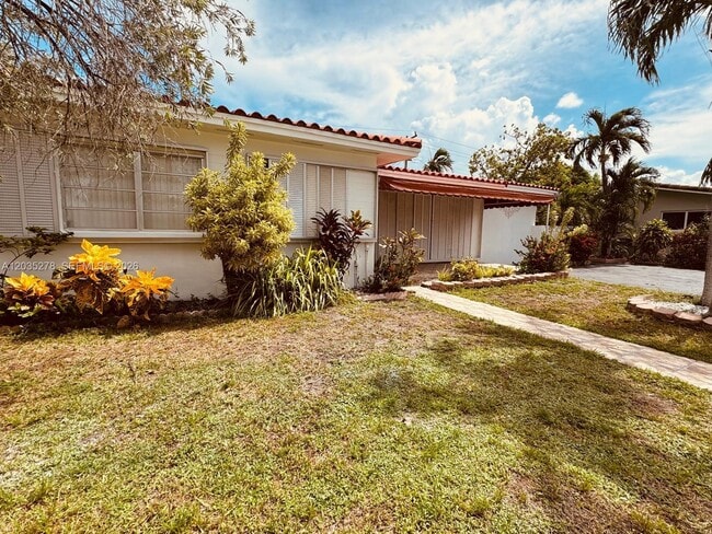 Photo - 5950 NW 114th St