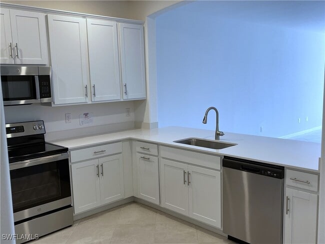 Photo - 2176 Dragonfruit Wy