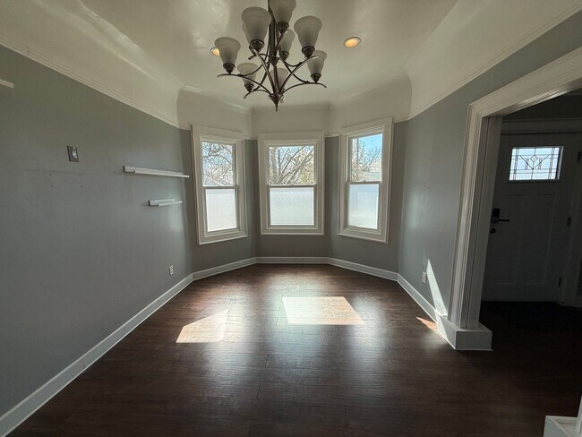 Photo - 3987 8th Ave