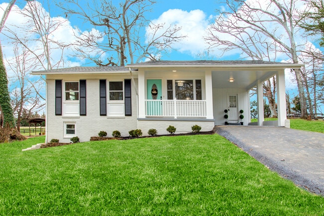 Photo - 5007 Dogwood Dr