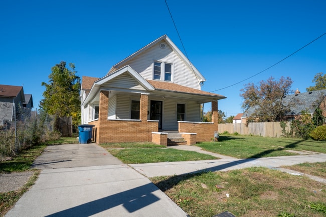 Photo - 2745 Mulberry St House