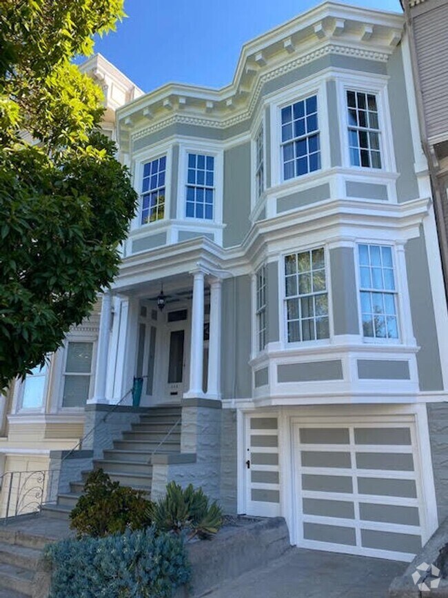 Building Photo - 2BR PLUS /1BA Prime Potrero Flat w/Private... Rental