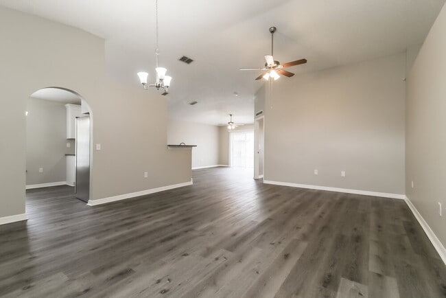 Photo - 181 Cedar Ridge Ln