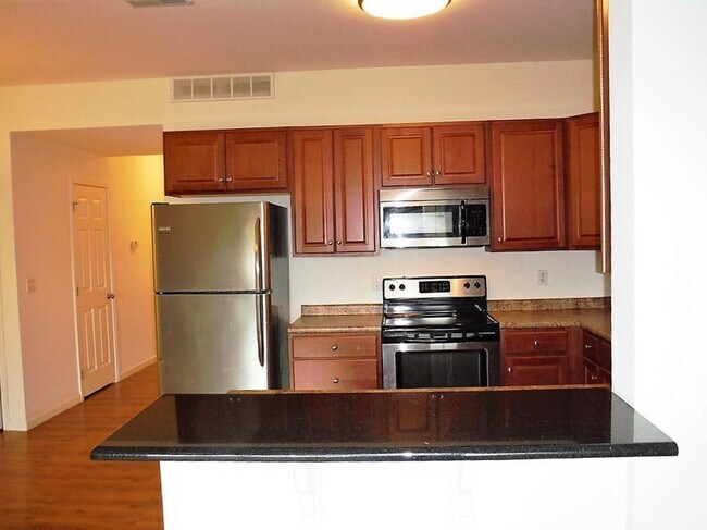 Photo - Townhouse Drive