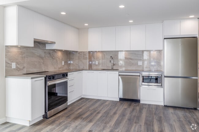 2BR, 2BA + Flex - 830SF - Kitchen