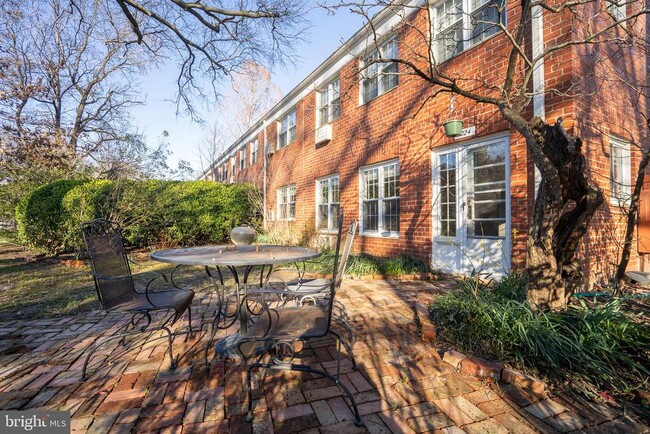 Photo - 3224 Martha Custis Dr Townhome