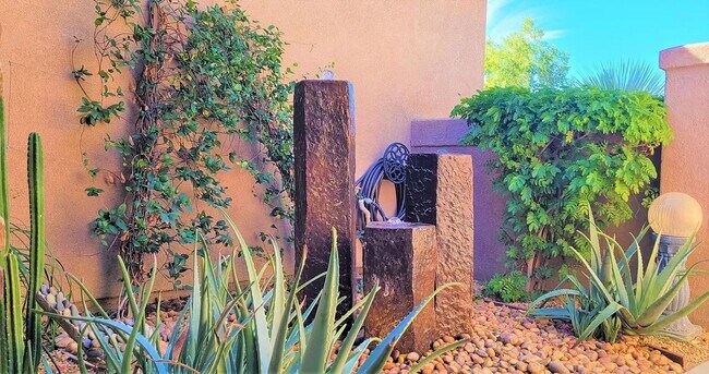 Building Photo - Hidden gem in prestigious community of Pal... Rental