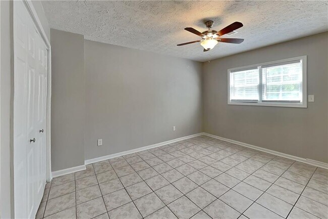 Photo - 2263 Turtle Club Dr NE