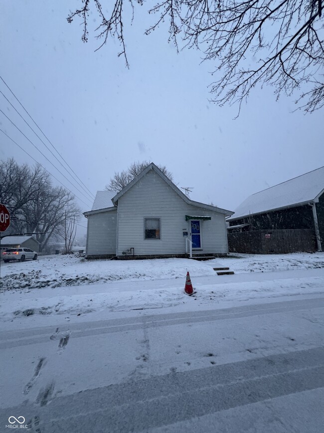 Building Photo - 1297 Plum St