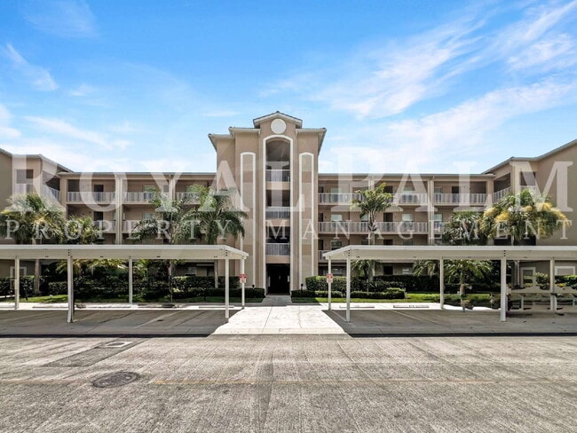 Building Photo - Take It Easy — There’s an Elevator (and $500 Off!) – 2BR Estero Condo with a Pool