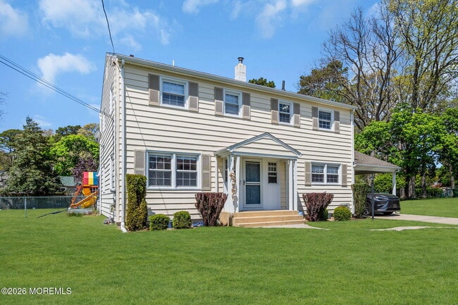 Photo - 15 Pinebrook Dr
