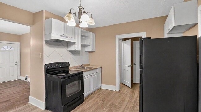 Photo - 4010 Ravenwood Ave