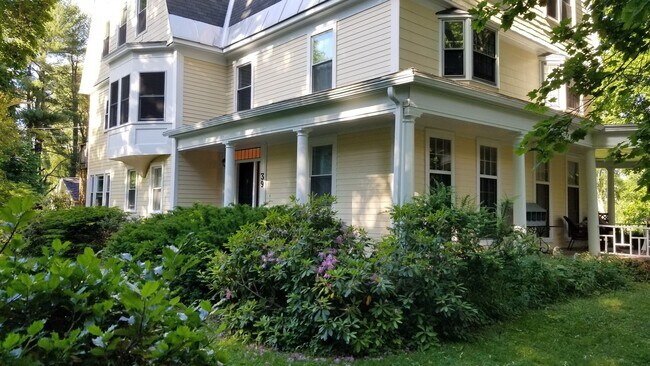 39 Ponakin Rd Unit 4