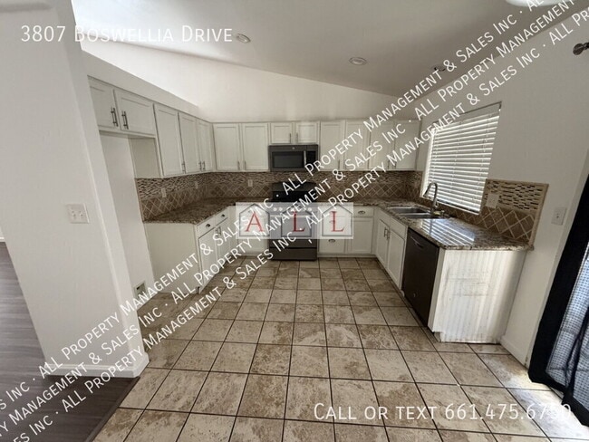 Photo - 3807 Boswellia Dr