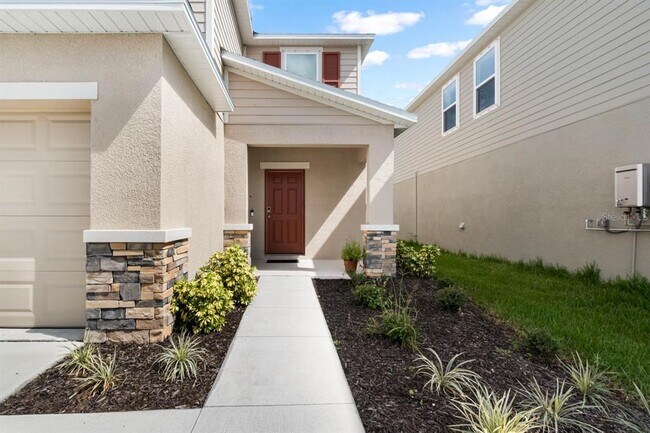 13524 Camelot Ct