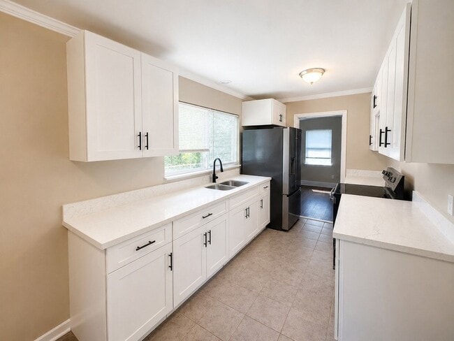 Photo - 225 Sarlee Dr