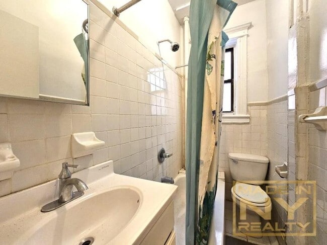 Photo - 1 bedroom in ASTORIA NY 11103 Unit F6