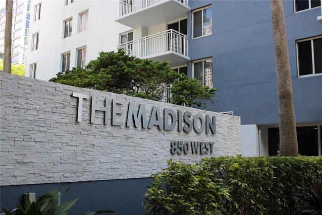 Photo - 850 N Miami Ave Condo Unit W-1801