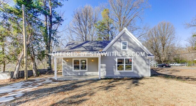 Building Photo - 2927 Beechmont St