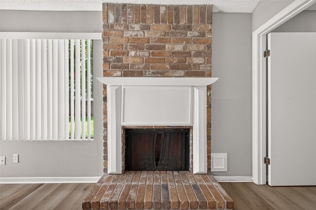 Photo - 3918 Millrock Cir