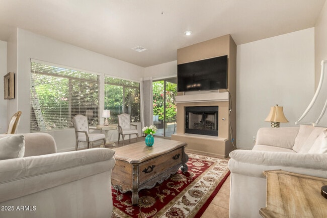 Building Photo - 8250 E Mountain Spring Rd