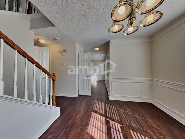 Photo - 10126 Illoria Dr