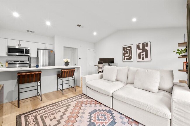 Photo - 1213 Hollow Creek Dr Unit 3