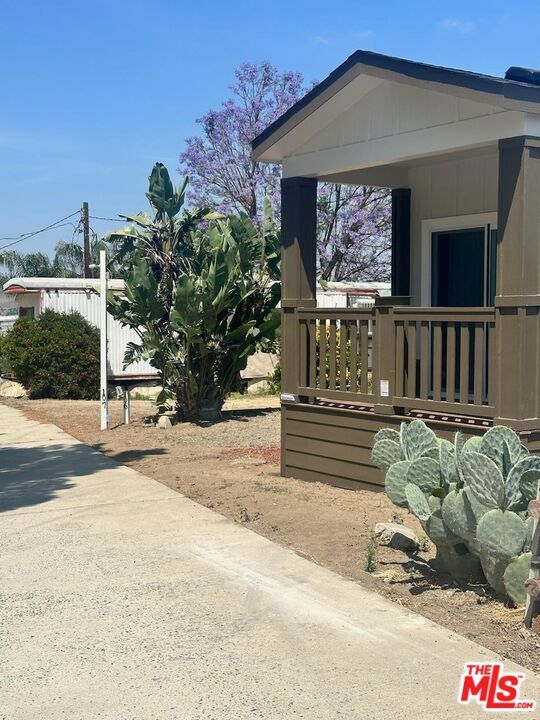 Photo - 17650 Grand Ave