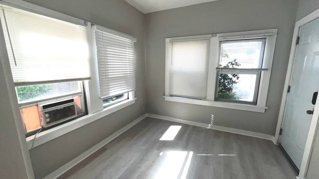 Photo - 311 N Federal Hwy Unit 3