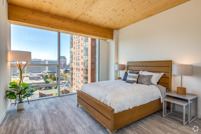 3 BR, 2 BA - 1,999SF - Ascent