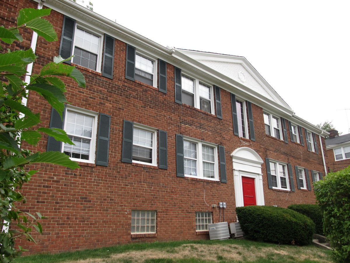 Shaker Boulevard Gardens - Shaker Boulevard Gardens Apartments