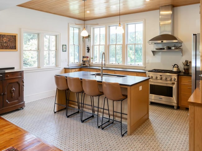 Photo - 1012 Seashore Rd