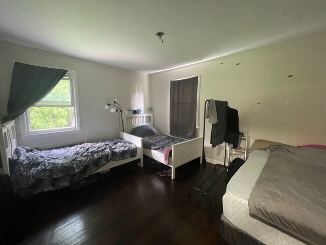 Photo - 1065 Sayre Rd