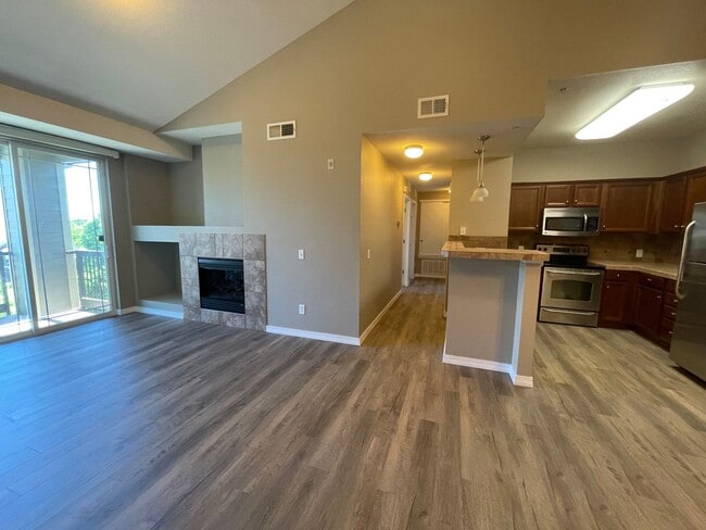 Photo - 2133 Krisron Rd