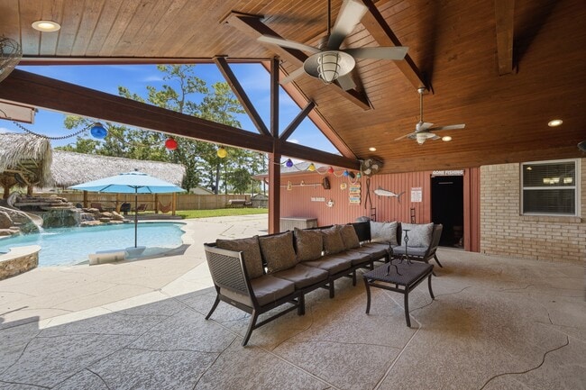 Photo - 2607 Brom-Bones Dr