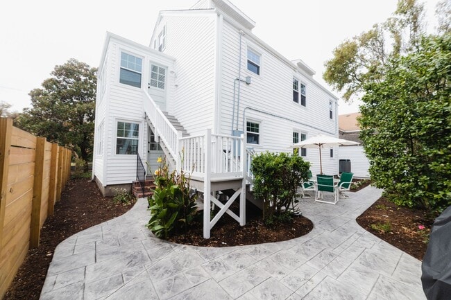 Photo - 7605 Atlantic Ave