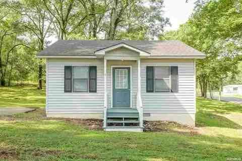 Building Photo - 683 Amity Rd Rental