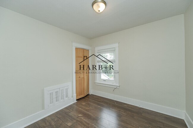 Photo - SE Rochester Living with Easy City Access