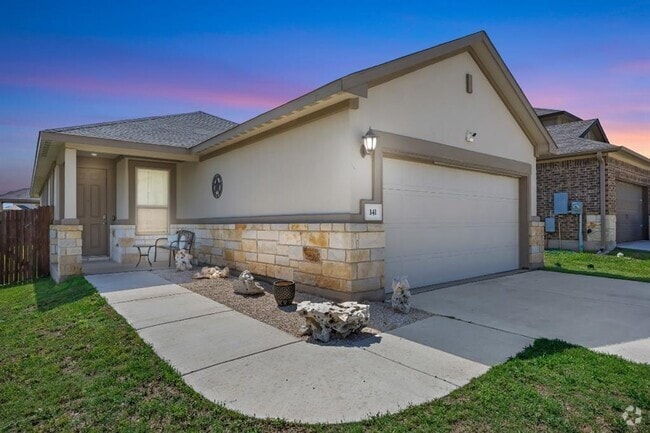 Building Photo - 141 Tucana St Rental
