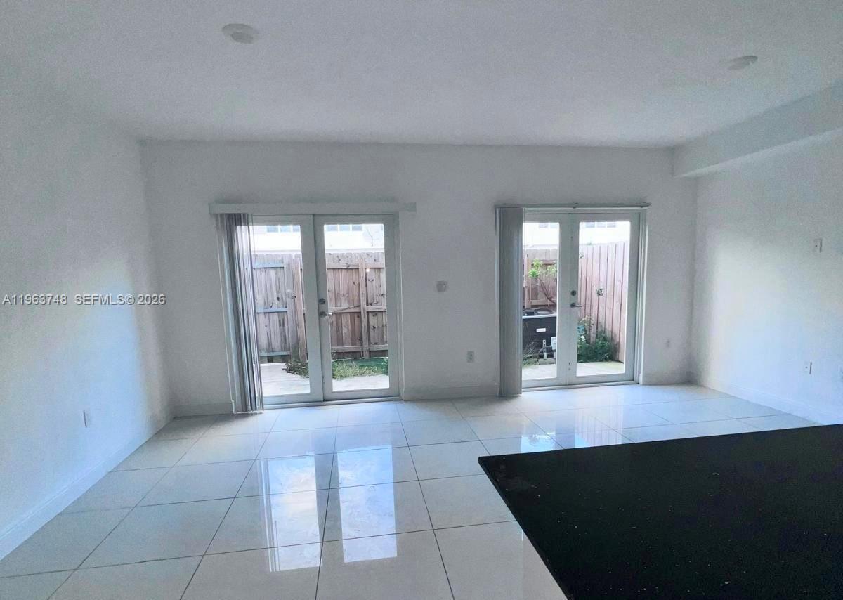 Photo - 14443 SW 260th St