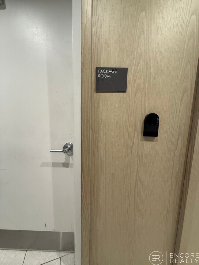 Photo - 55 Brighton Ave Unidad 214