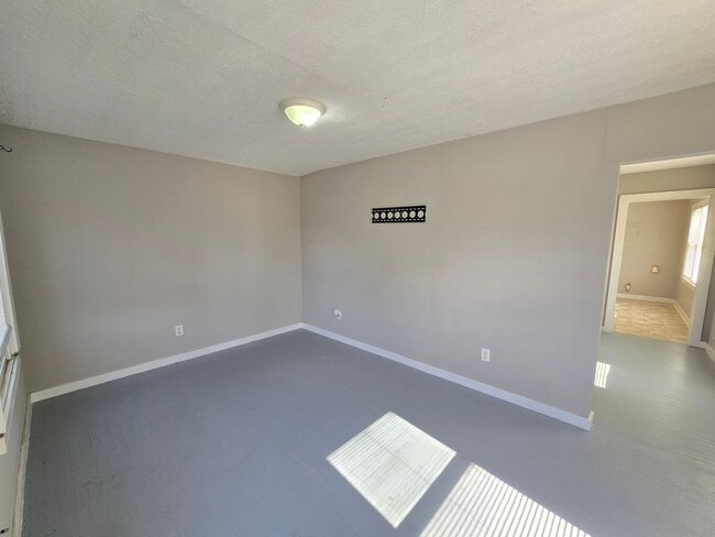 Photo - 2027 S 41st St Unidad 2029 S 41st St