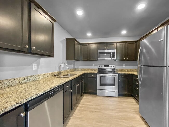 Photo - Charming 3-Bed, 2-Bath Ranch style duplex in the Colonial Gardens