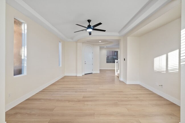 Photo - 3BD/2.5BA GUARD GATED SUMMERLIN HOME!