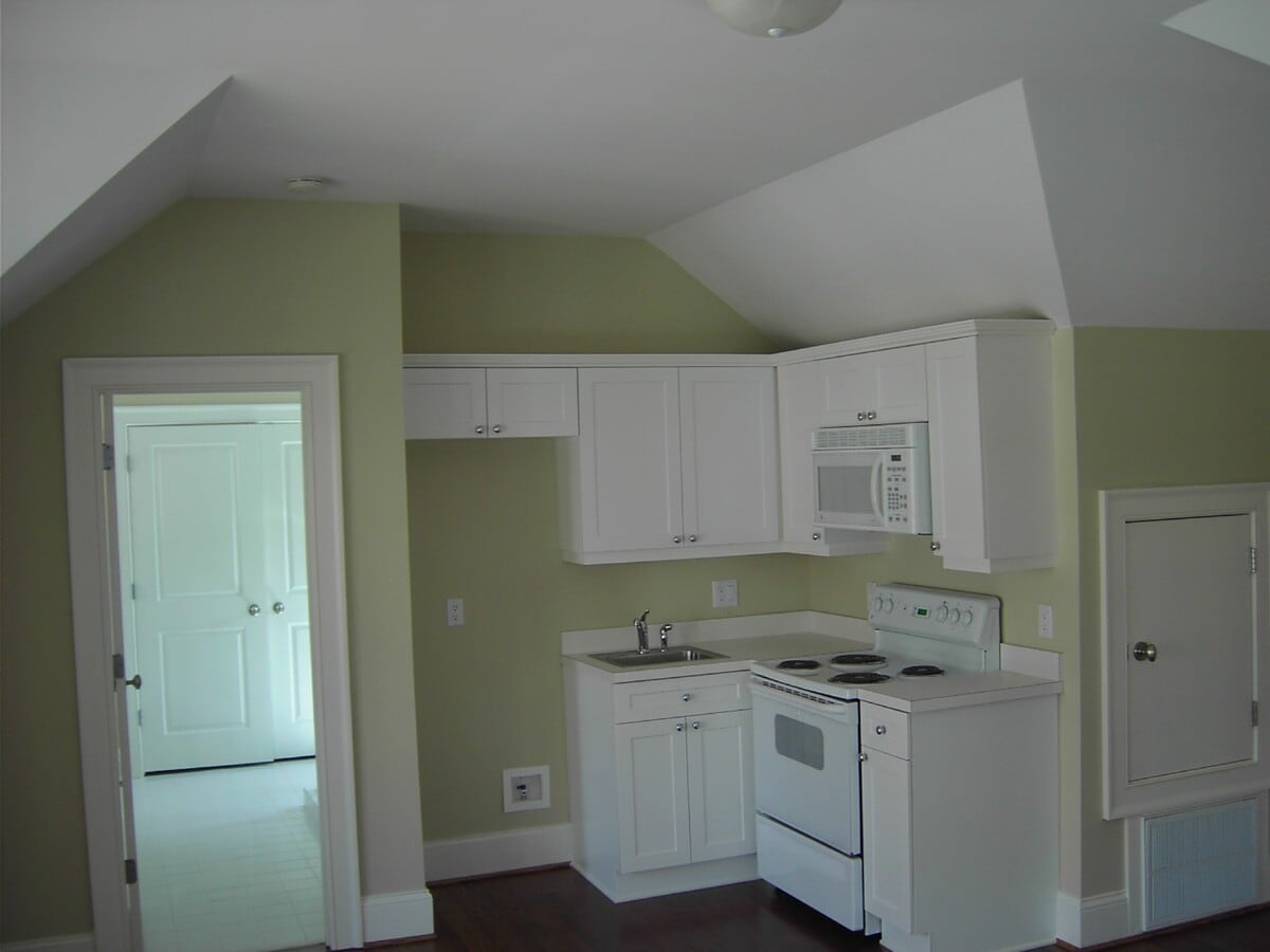 Photo - 842 Lake Ave NE Apartment Unit 842 Studio