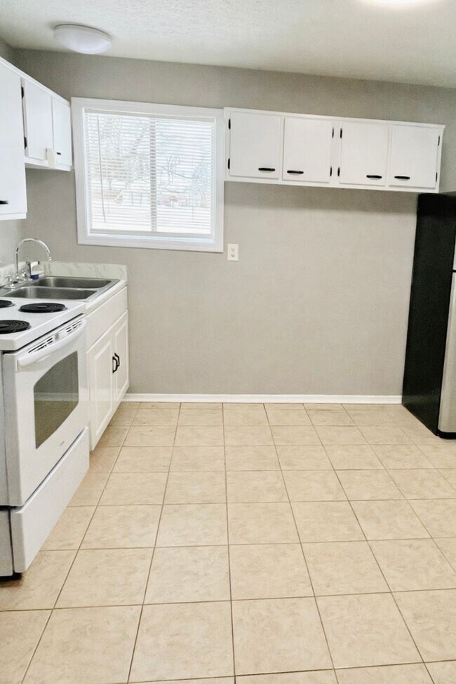 Photo - 4  Bedroom Home Ready Now