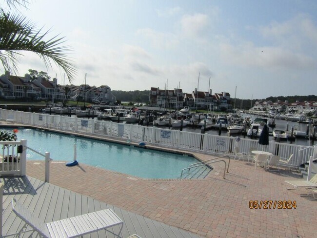 Photo - 4396 Baldwin Ave